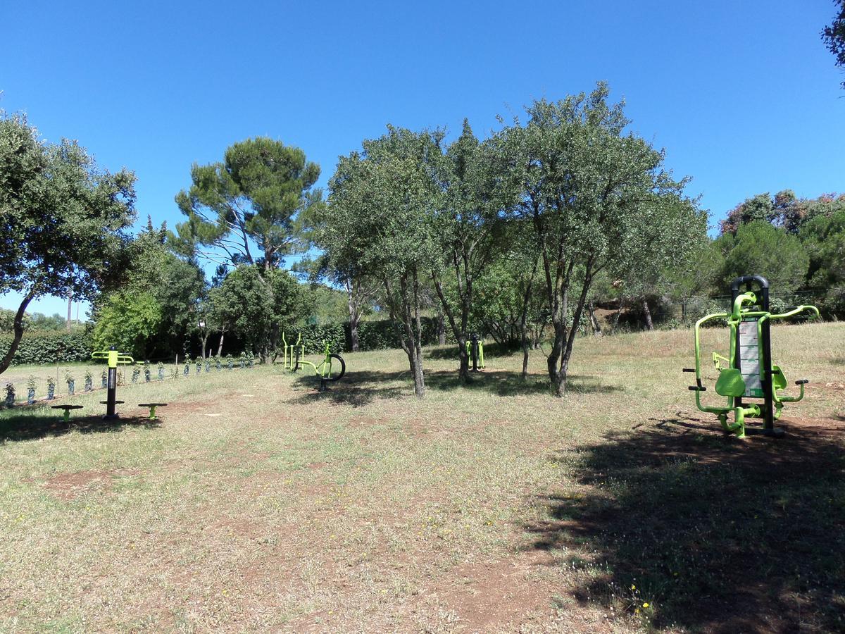 Domaine Sainte Veziane Bessan Exterior foto